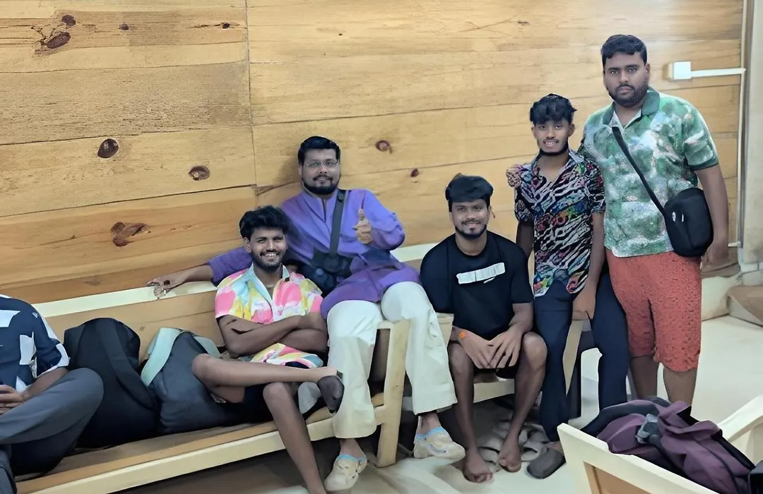 Jeet Hostel And Stay Rooms-1